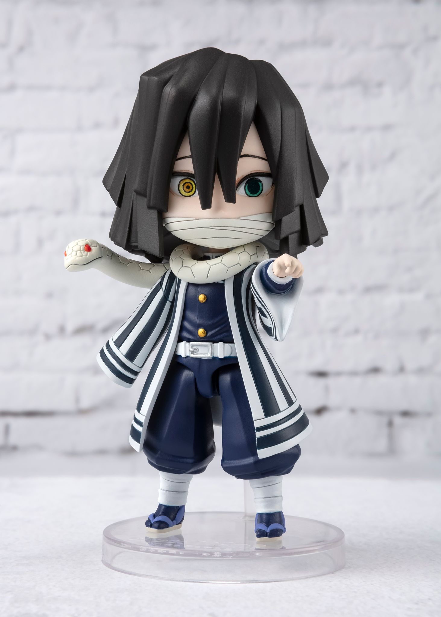 4573102608314_03-1.jpg Figuarts Mini - Kimetsu no Yaiba - Iguro Obanai - 9 cm